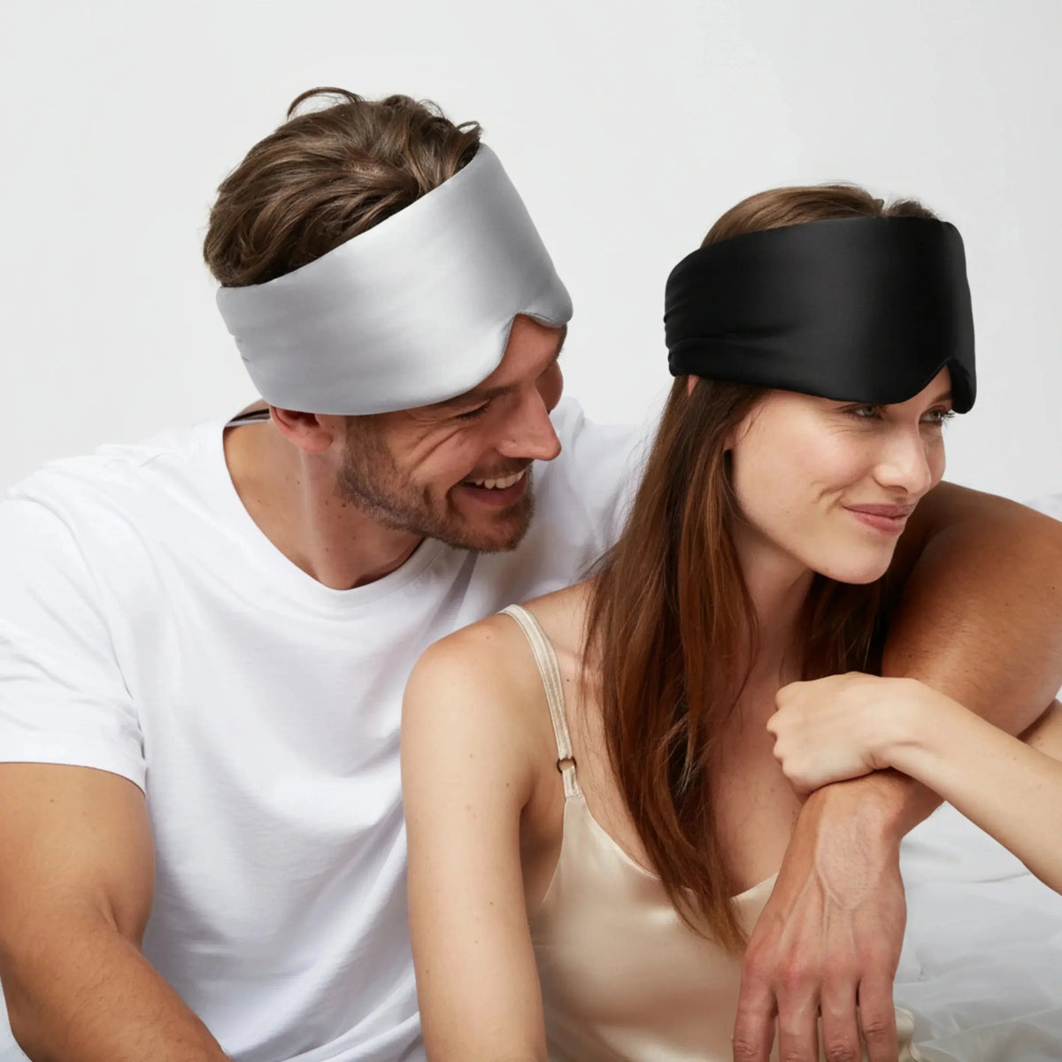 Stryde Silky Deep Sleep Mask