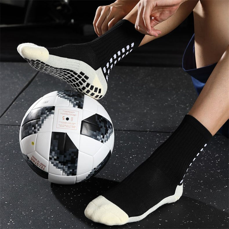 Stryde Mid-Calf Grip Socks